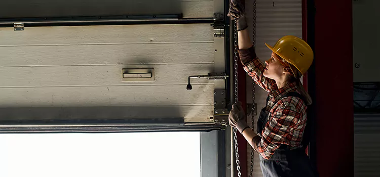 Addressing Common Garage Door Stoppage Issues in Mill Creek, WA