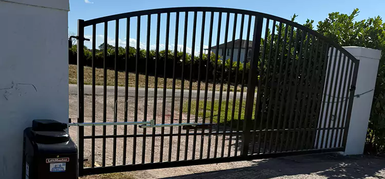 Driveway Fence Repair Mill Creek